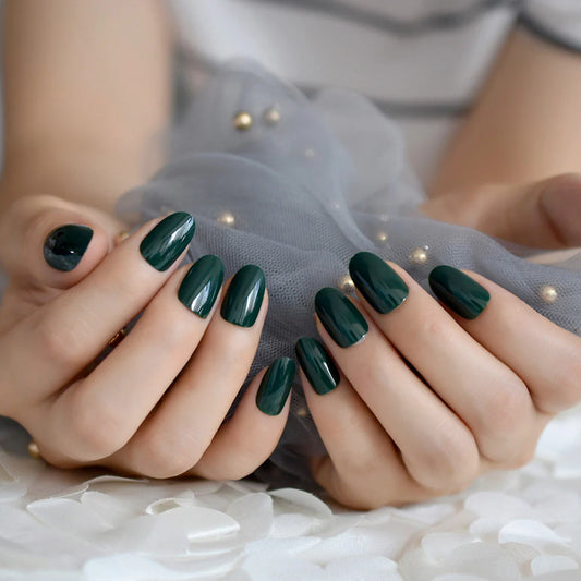 Green nails