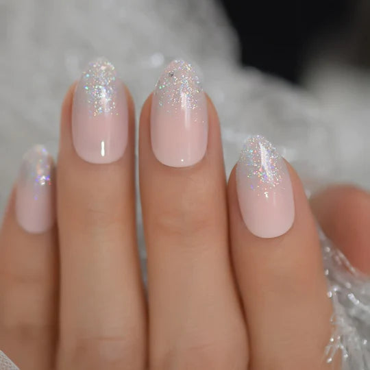 Gula-bae-bi nails