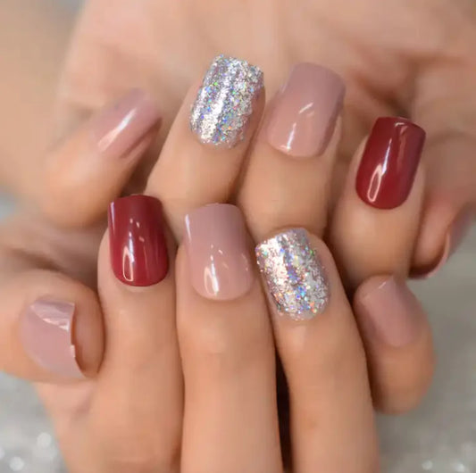 Glitter glam nails