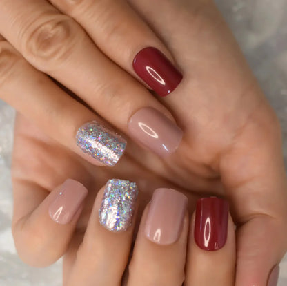 Glitter glam nails